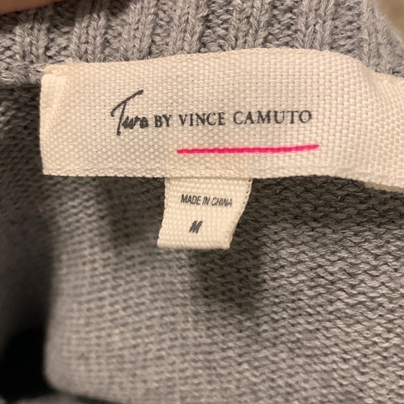 Two by‎ Vince Camuto Layered Sweater cable knit gray white size M winter fall - Picture 5 of 12